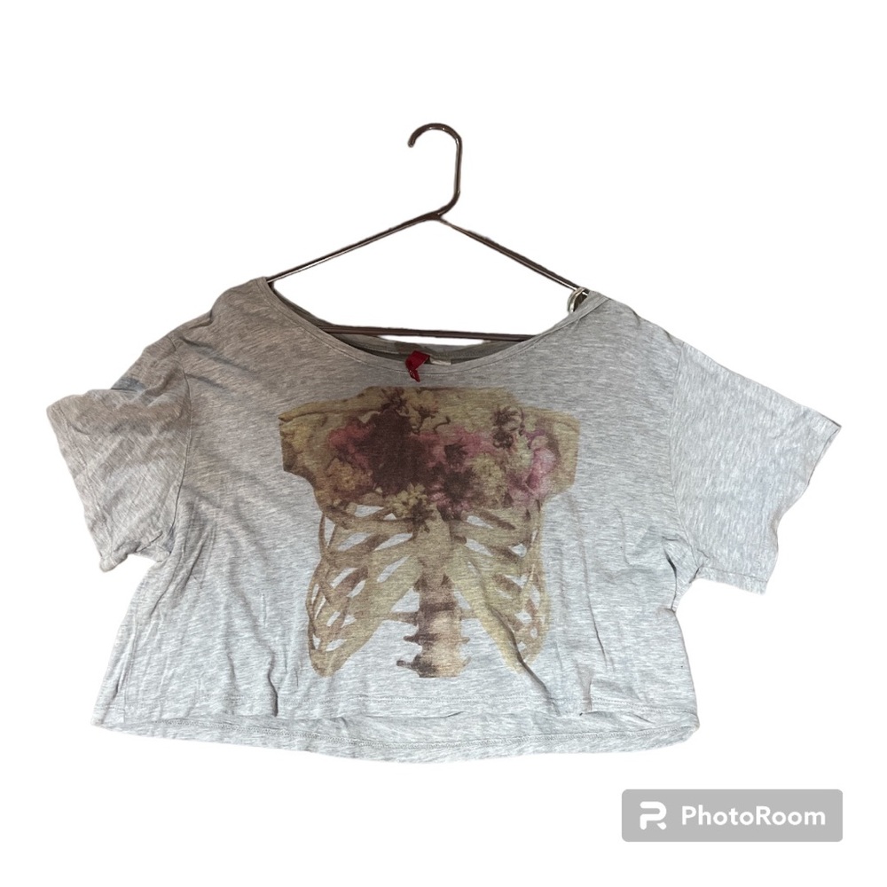 Cropped graphic T from H&M